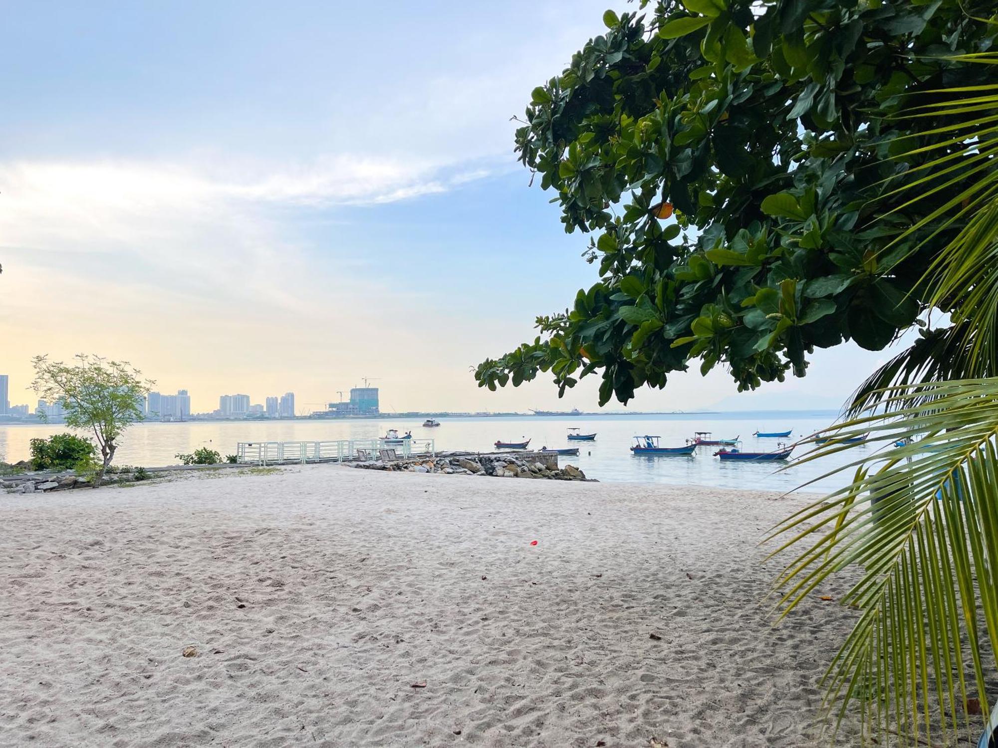 Lili Stay By The Beach George Town Ngoại thất bức ảnh