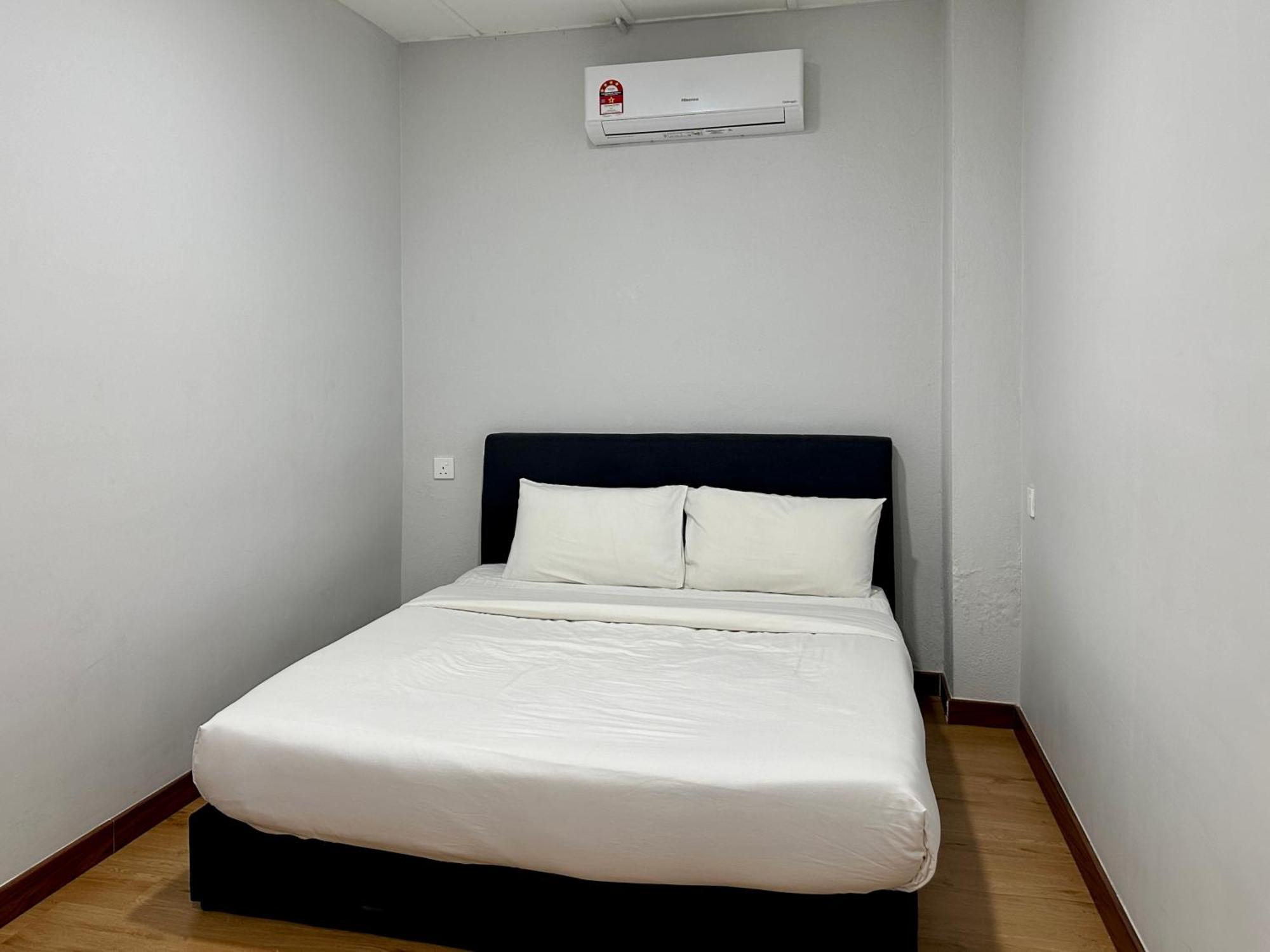Lili Stay By The Beach George Town Phòng bức ảnh